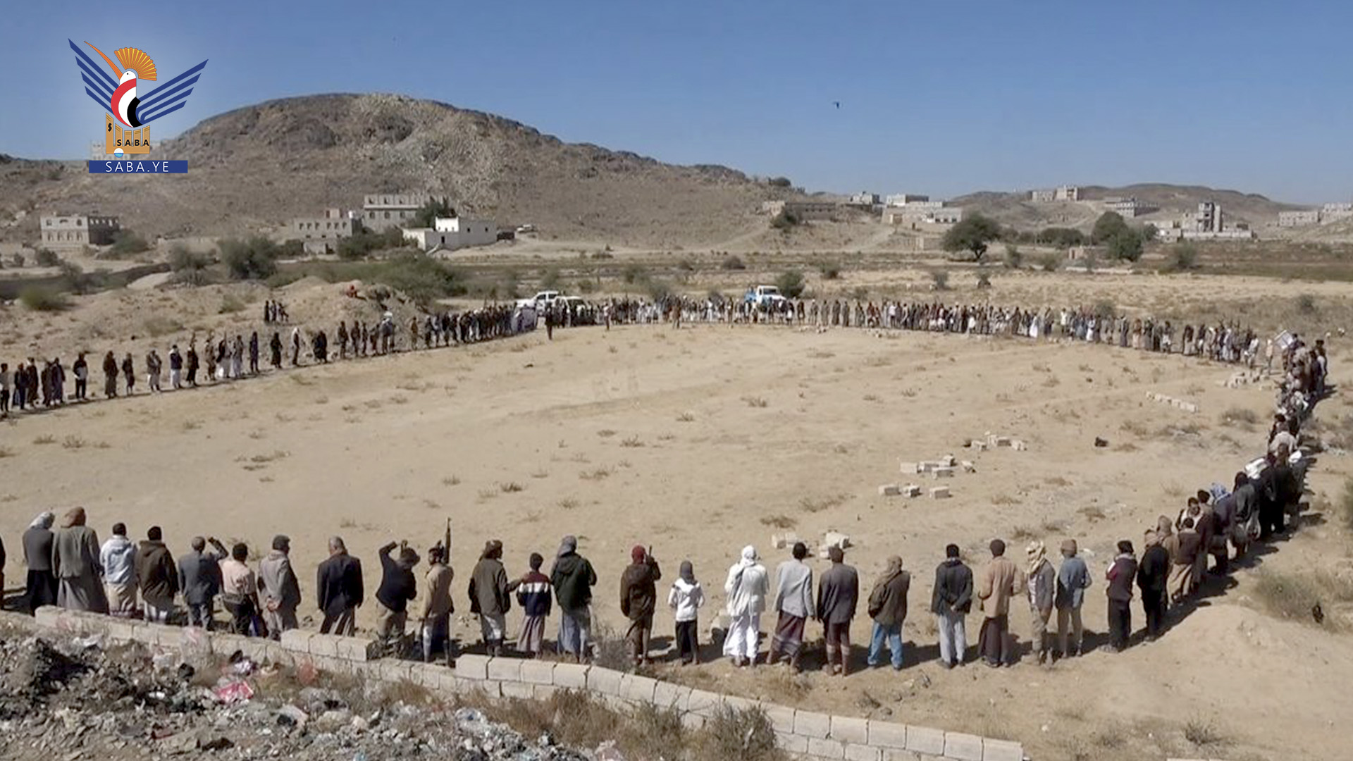 وقفة قبلية بمديرية ريف البيضاء تضامنا مع أبناء غزة