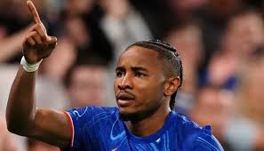 ميلان الإيطالي يضم المهاجم الفرنسي كريستوفر نكونكو ميلان الإيطالي يضم المهاجم الفرنسي كريستوفر نكونكو