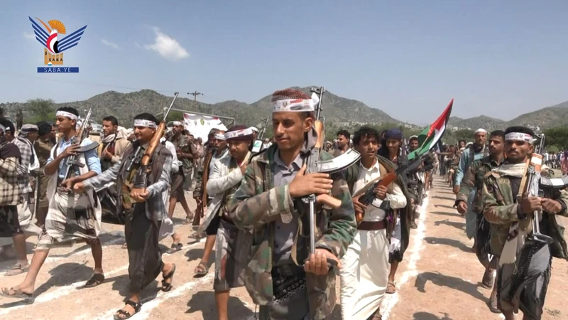 عرض لخريجي دورات "طوفان الأقصى" بمديرية ماوية في تعز