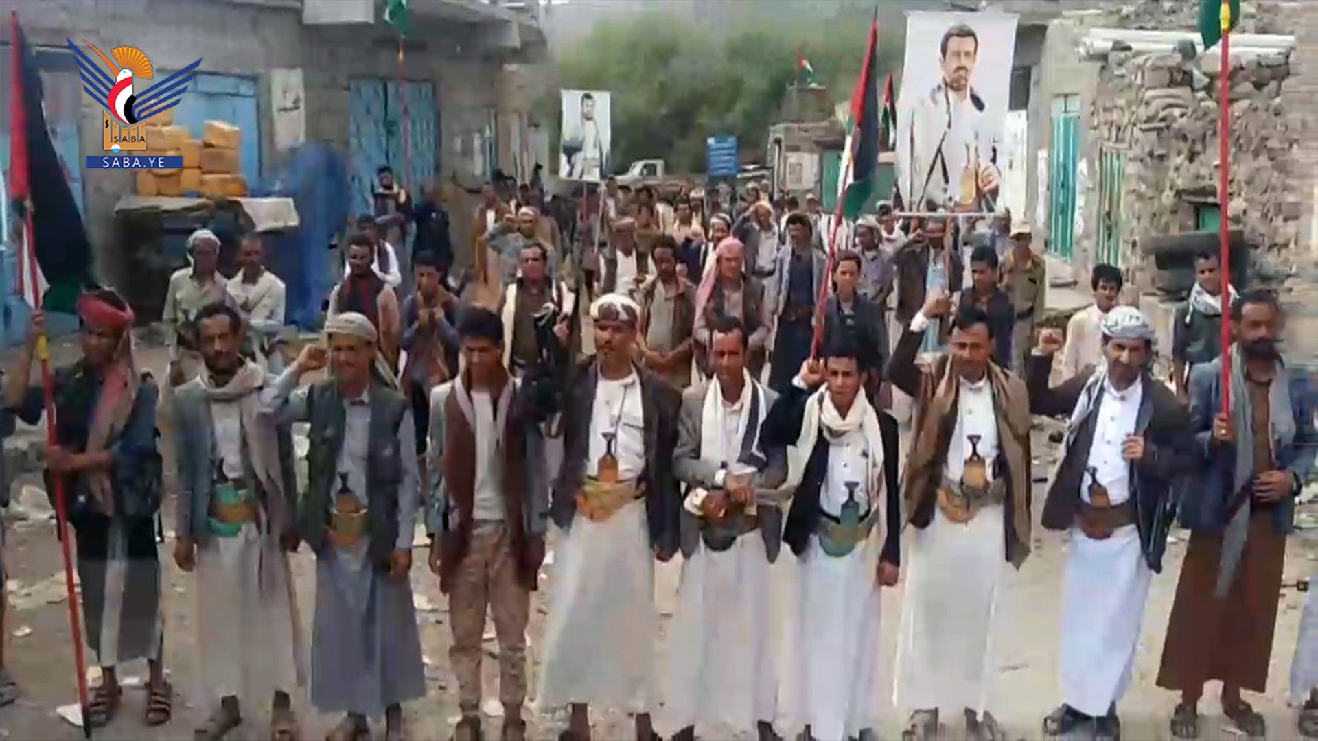  أبناء ريمة يحتشدون في 26 ساحة بمسيرات "مع غزة .. جبهات الإسناد ثبات وجهاد"