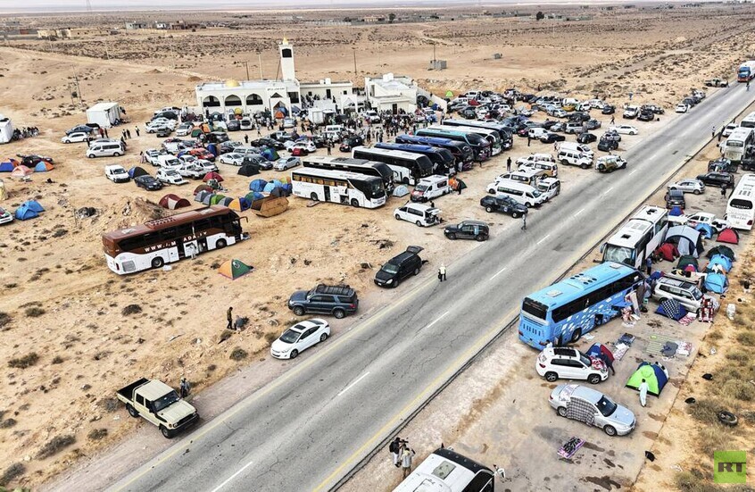 قافلة الصمود تواصل الاعتصام غرب سرت