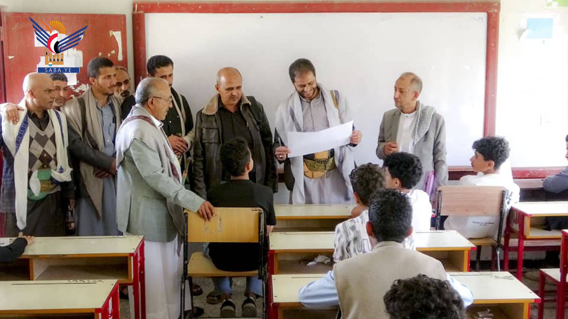 تفقد الدورات الصيفية والاختبارات في ريف إب والمشنة  