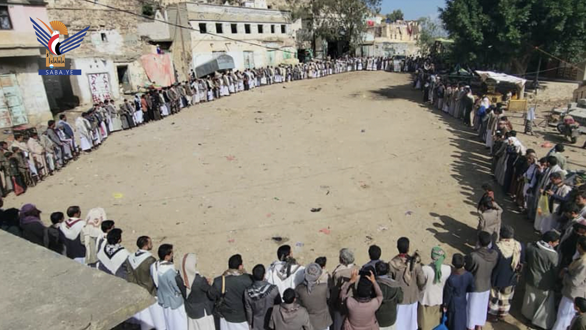 وقفة قبلية مسلحة في جمعة بن فاضل بصعدة إسنادًا لمحور الجهاد والمقاومة