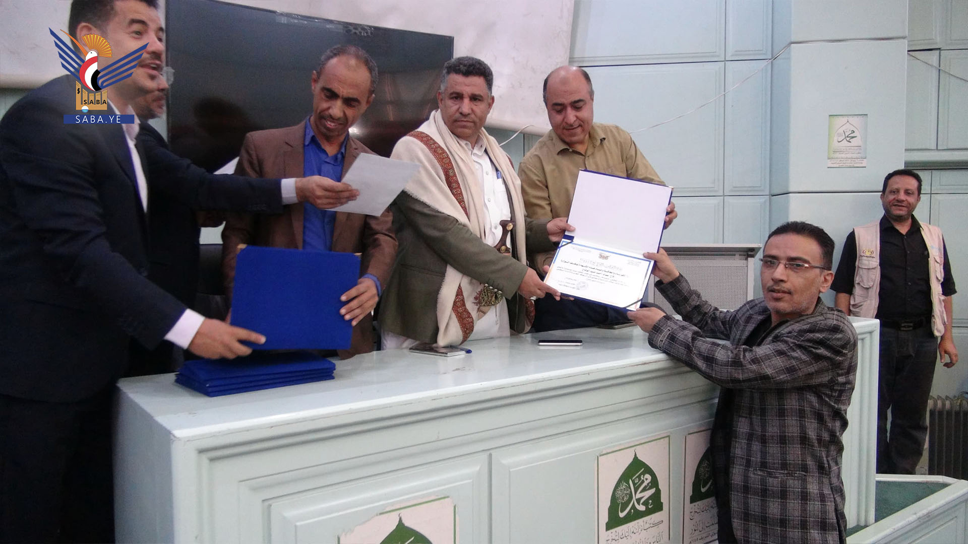 وزارة الكهرباء والمياه تدشّن مبادرة "قدوة" بتكريم عدد من موظفيها المتفانين