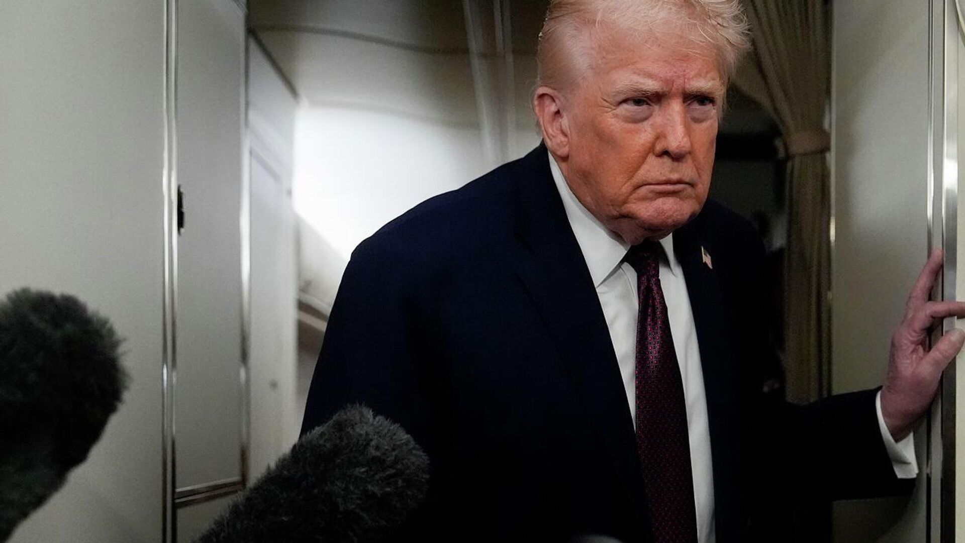 الصين تعارض تهديد ترامب بفرض رسوم جمركية على الدول التي تتعامل تجاريا مع إيران