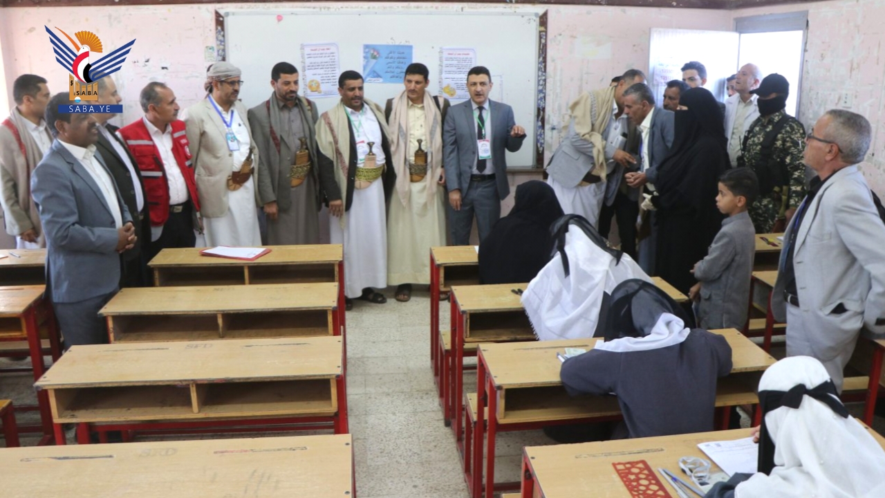 نائب وزير التربية والتعليم يتفّقد اختبارات الثانوية العامة بذمار