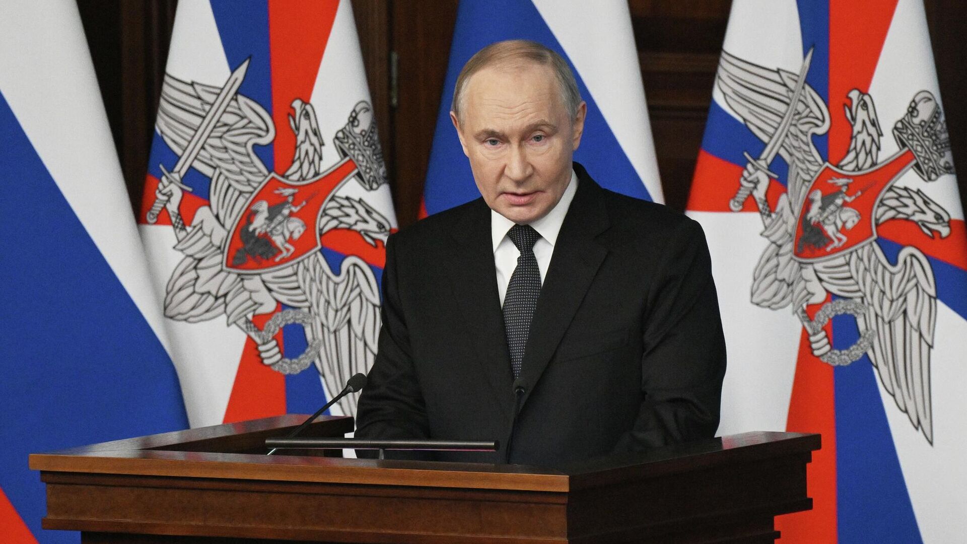 بوتين: تعزيز العلاقات مع جيران روسيا ودعم التكامل الأوراسي يمثلان أولوية للدبلوماسية الروسية