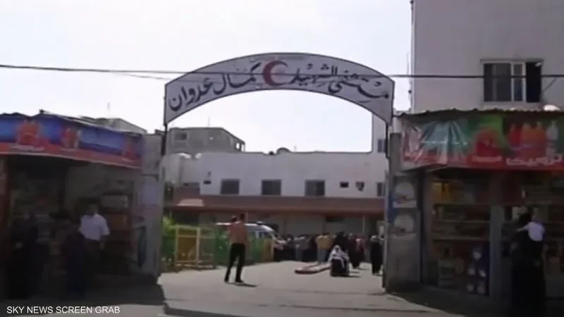 طيران العدو الصهيوني يطلق النار على مستشفى كمال عدوان شمال غزة طيران العدو الصهيوني يطلق النار على مستشفى كمال عدوان شمال غزة