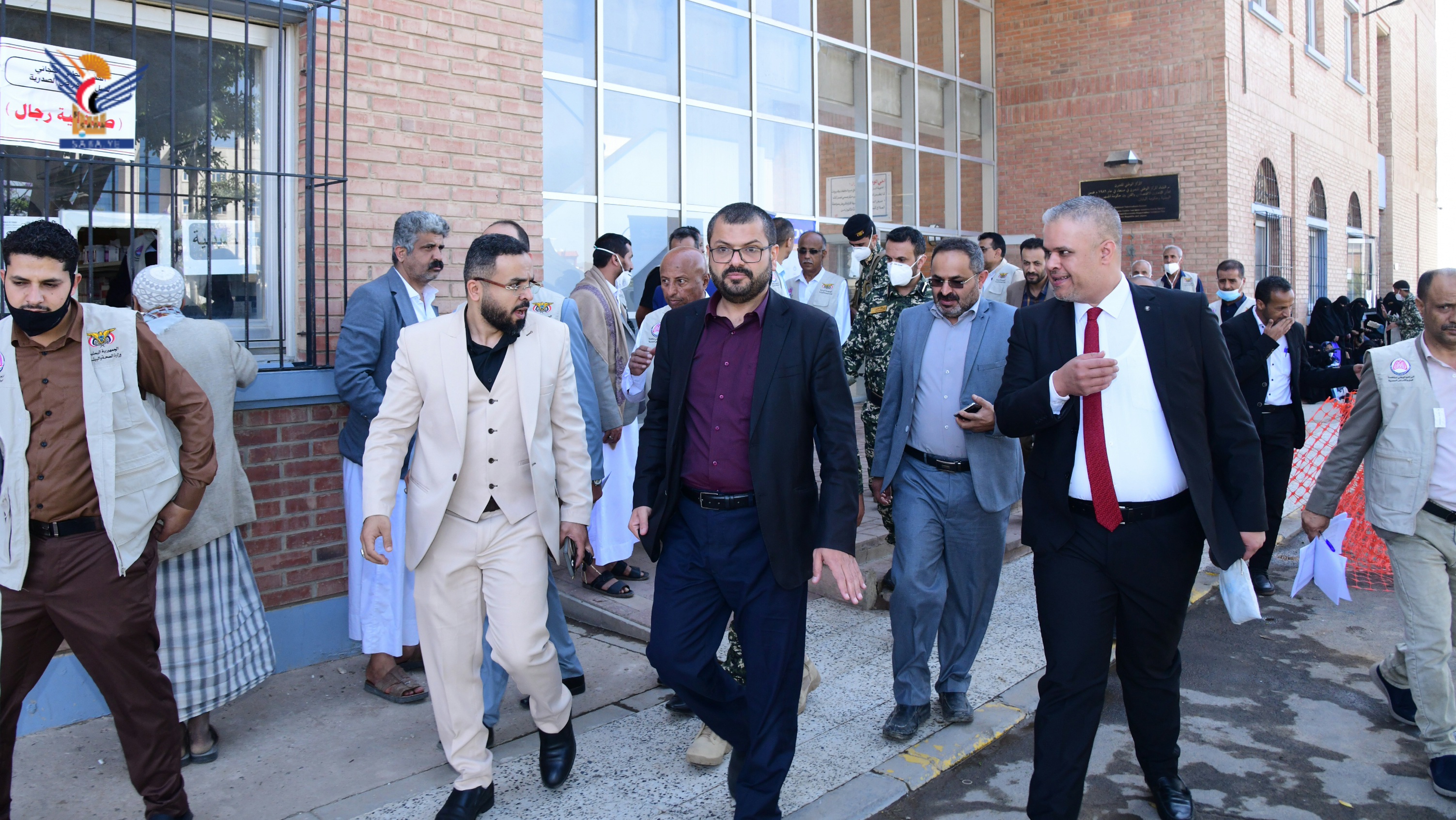 وزير الصحة يُدّشن المخيم الطبي المجاني للسل والأمراض الصدرية