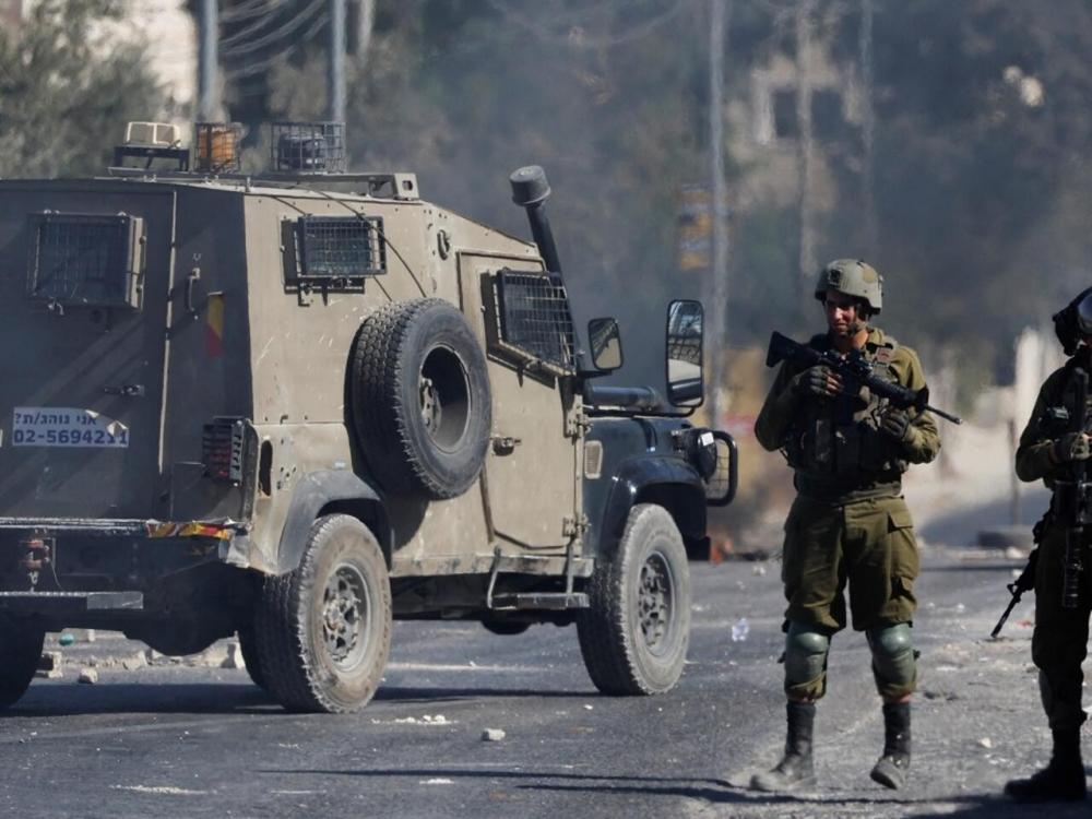إصابة ثلاثة أطفال فلسطينيين في مواجهات مع العدو شرق نابلس إصابة ثلاثة أطفال فلسطينيين في مواجهات مع العدو شرق نابلس