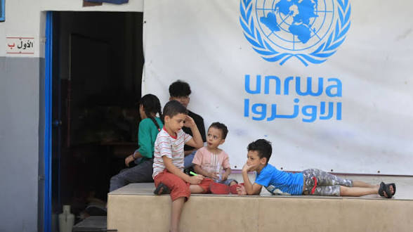مفوض "الأونروا" بالإنابة يدعو إلى السماح للوكالة بالعمل بكامل طاقتها في ‎غزة