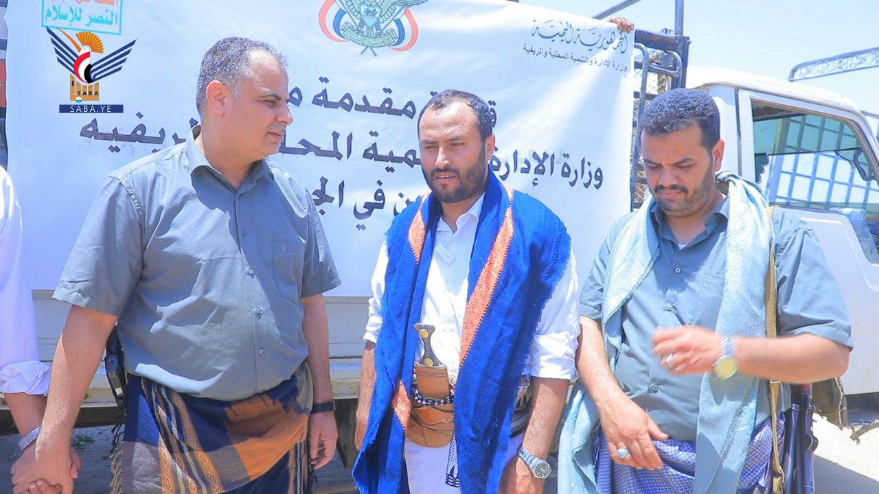 حجة.. وزارة الإدارة والتنمية المحلية والريفية تقدّم قافلة للمرابطين في الجبهات   