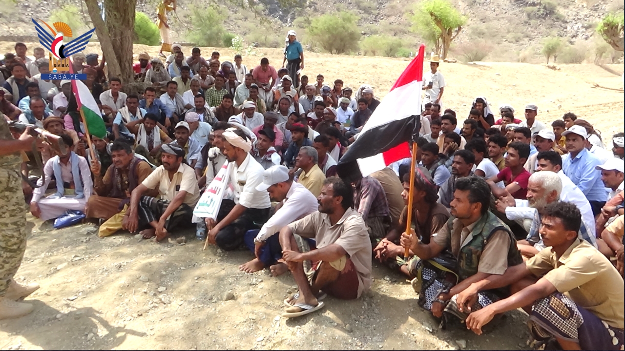 تخرج 232 متدرباً من دورات التعبئة العامة بمديرية الزهرة في الحديدة