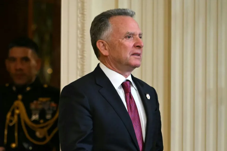 ويتكوف يكشف ملامح خطة ترامب الحقيقية في أوكرانيا: كسب المال لا الحرب!