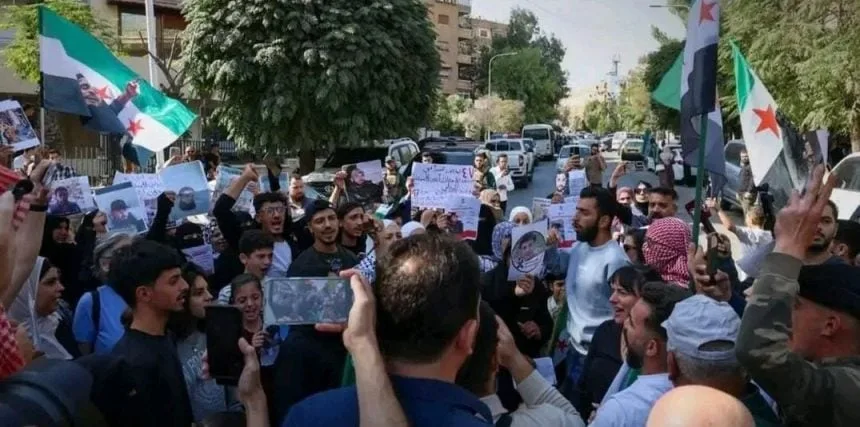 العدو الإسرائيلي يعتقل راعي أغنام جنوبي سوريا وأهالي المعتقلين يطالبون الأمم المتحدة بكشف مصير أبنائهم