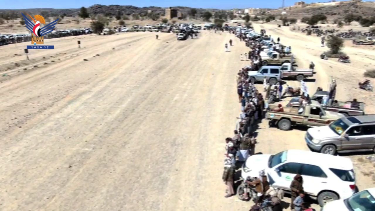 لقاء لقبائل العنان والمراشي ورحوب في الجوف إعلاناً للجاهزية لمواجهة الأعداء لقاء لقبائل العنان والمراشي ورحوب في الجوف إعلاناً للجاهزية لمواجهة الأعداء