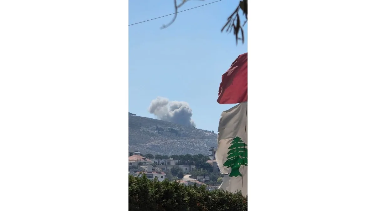 العدو الإسرائيلي ينفذ تفجيرات ومدفعيته تقصف بلدات في الجنوب اللبناني