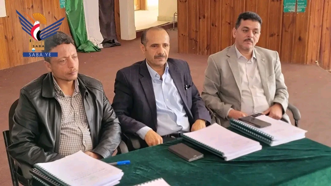 مناقشة أبحاث تخرج الدفعة الأولى لطلبة المحاسبة بكلية العلوم الإدارية جامعة المحويت