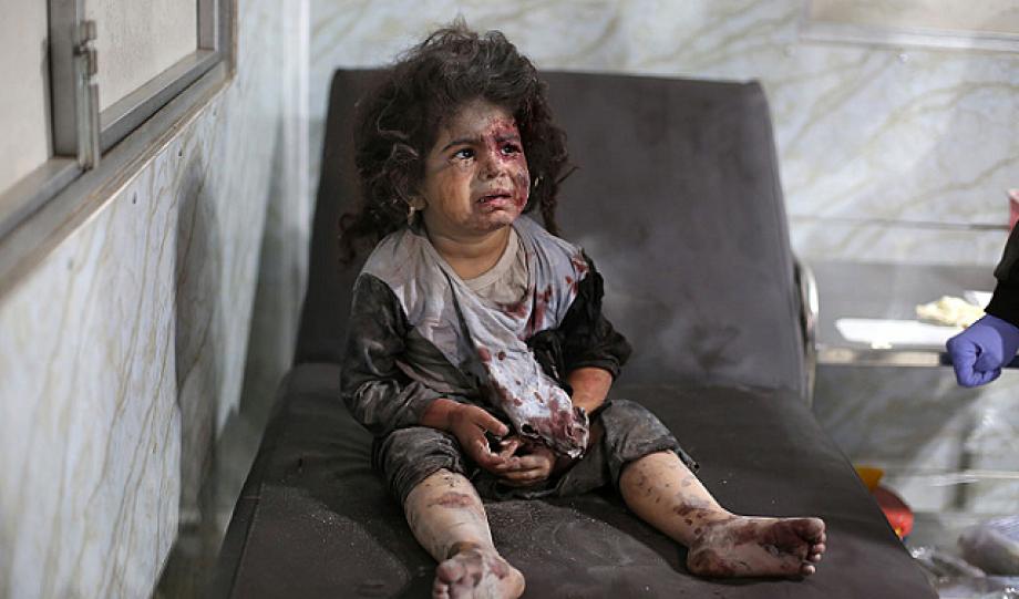 من تحت الركام إلى رحلة الألم الطويلة.. أطفال غزة في مواجهة الحرب