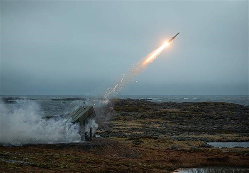 القوات الايرانية تختبر أنظمة دفاع جوي جديدة في إطار مناورات عسكرية