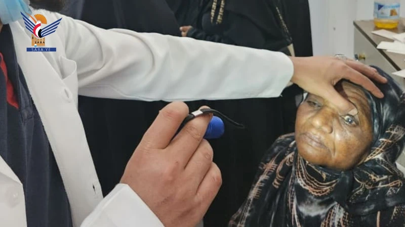 تدشين المخيم الطبي المجاني الـ18 لطب العيون بمديرية الزهرة في الحديدة