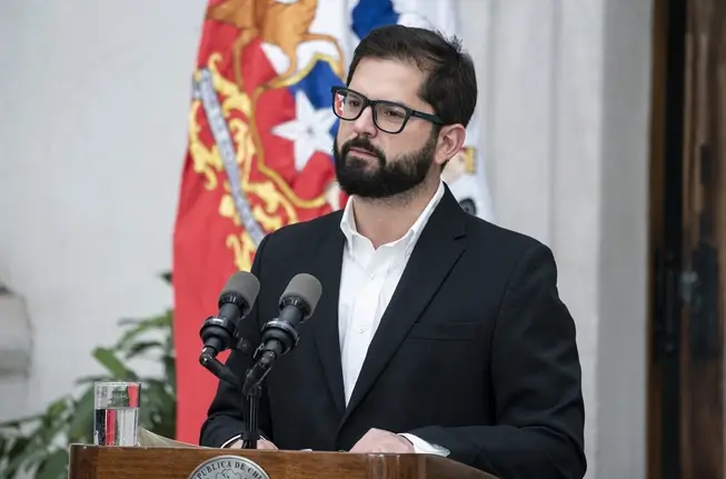 رئيس تشيلي: "إسرائيل" تقوم بتطهير عرقي في غزة  