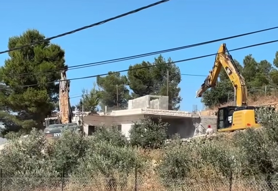 العدو الإسرائيلي ومستوطنوه يوسعون اعتداءاتهم ضد الفلسطينيين وممتلكاتهم في الضفة الغربية