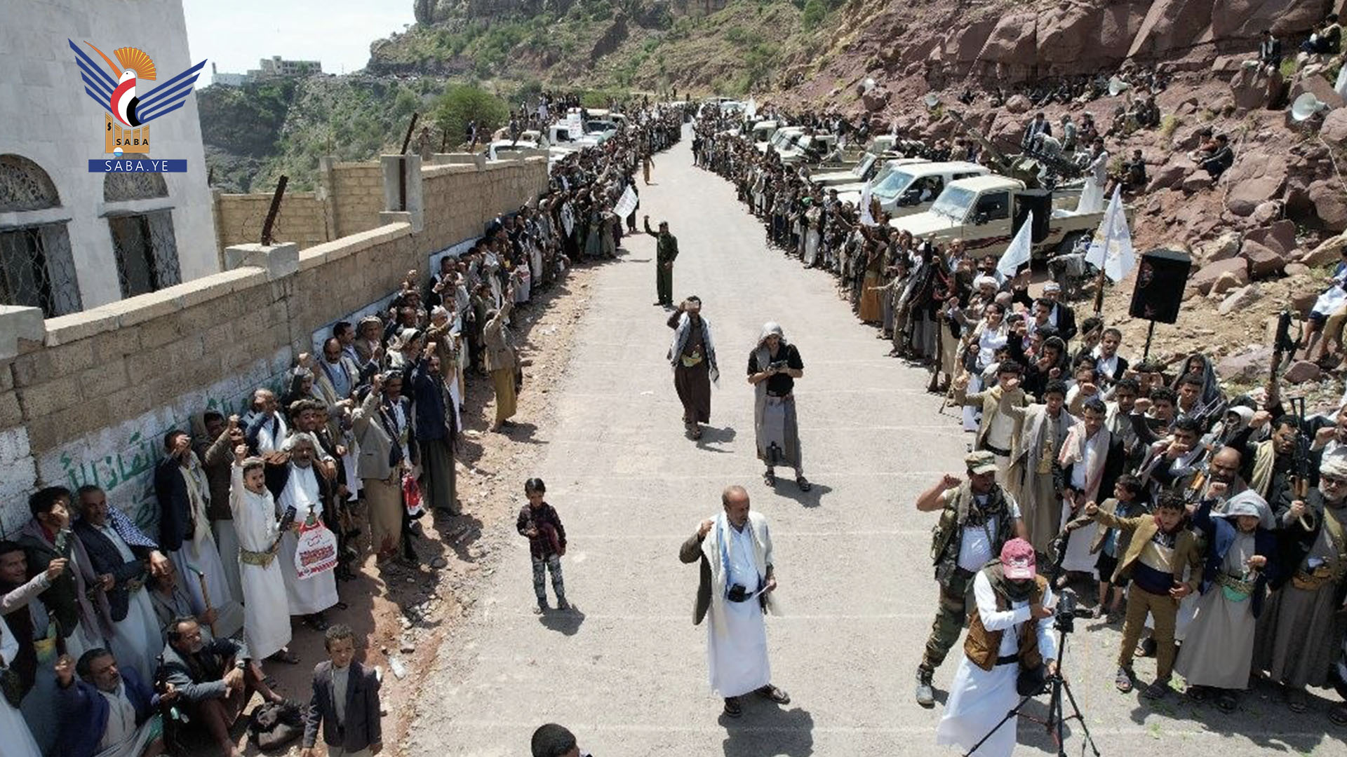 قبائل كحلان عفار بحجة تؤكد الجهوزية لإنهاء العدوان والحصا