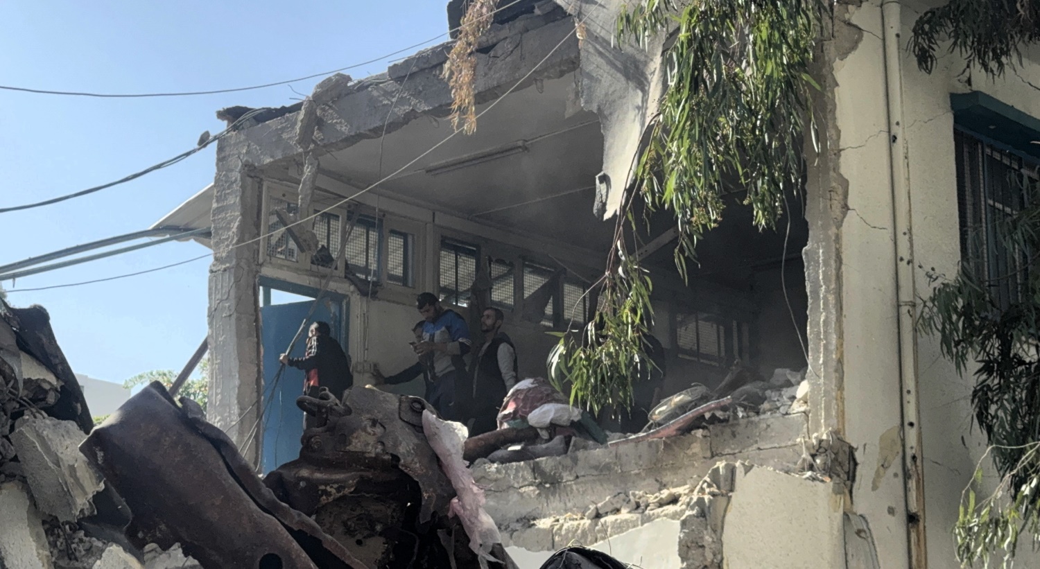 استشهاد ثلاثة فلسطينيين في قصف العدو الإسرائيلي مدينتي خان يونس وغزة