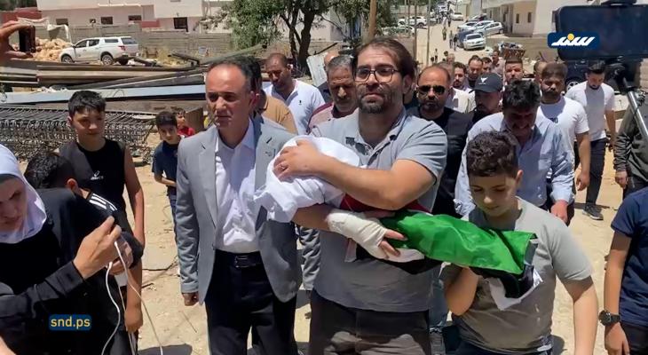 الخليل :تشييع جثمان الشهيد الفلسطيني الرضيع سام أبو هيكل