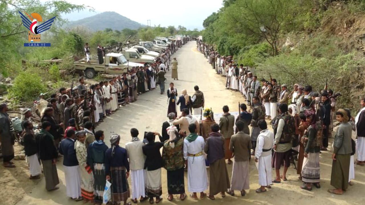 لقاء قبلي لقبائل مديرية الظاهر بصعدة إعلانا للجهوزية وتنديداً بالإساءة للقرآن الكريم