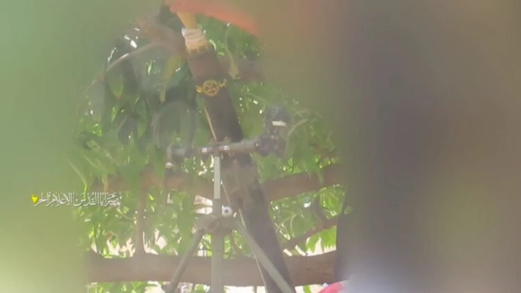 سرايا القدس تقصف تجمعاً لجنود وآليات العدو الصهيوني غرب مخيم الشاطئ بغزة