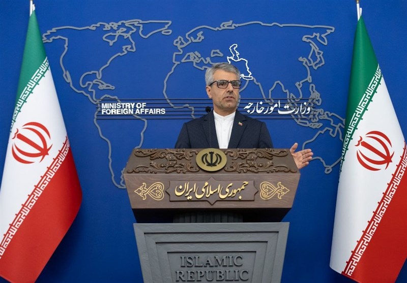 بقائي: الخارجية الايرانية تبحث مع الترويكا الأوروبية الموضوع النووي ورفع العقوبات