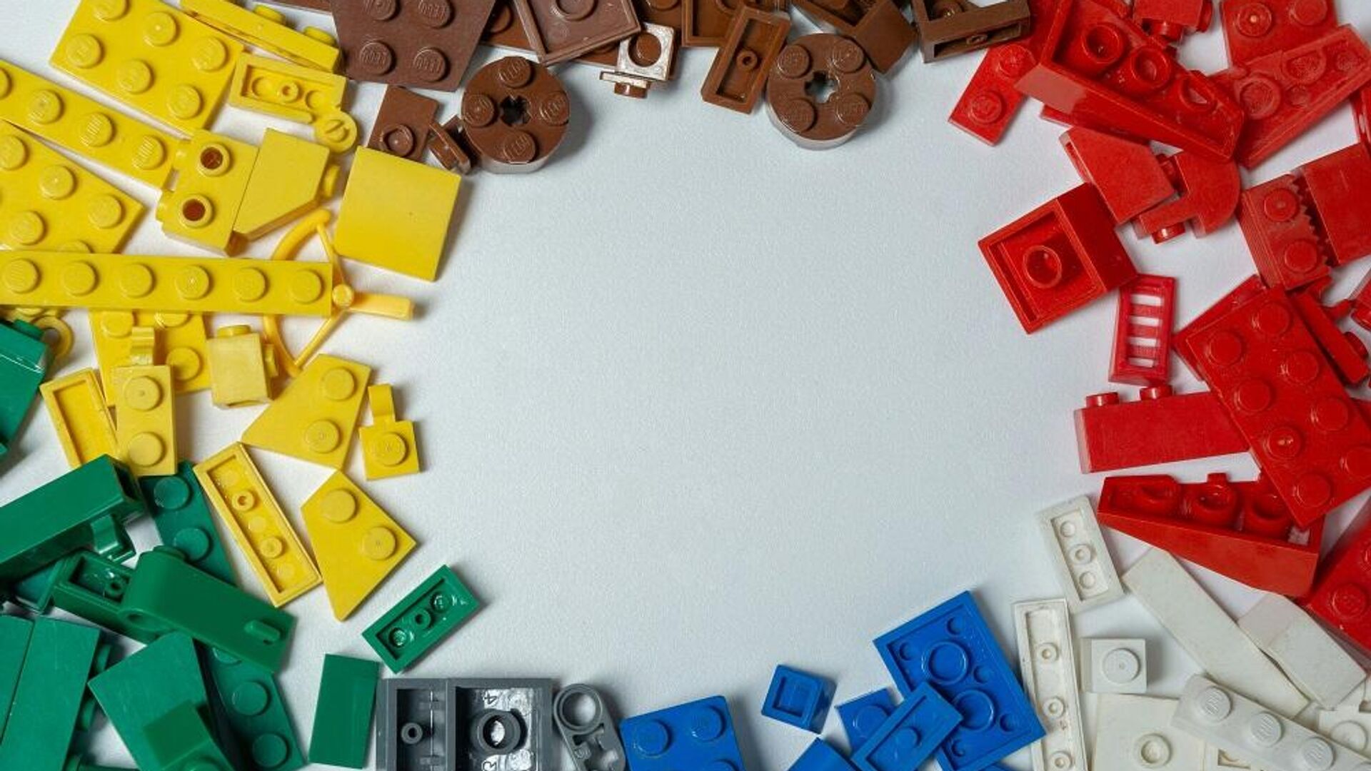 الصين تبتكر أصغر وأخف روبوت لاسلكي في العالم قادر على تغيير شكله