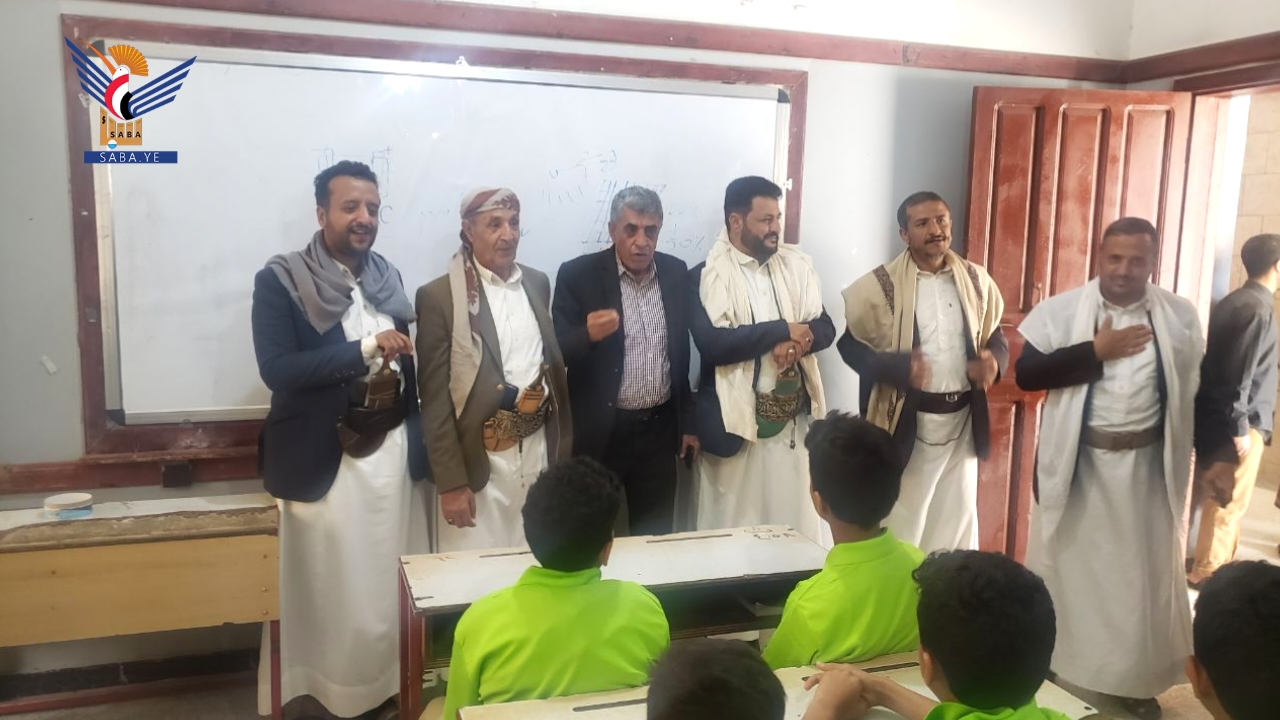 الاطلاع على أنشطة الدورات الصيفية في مديريتي شعوب والتحرير بأمانة العاصمة