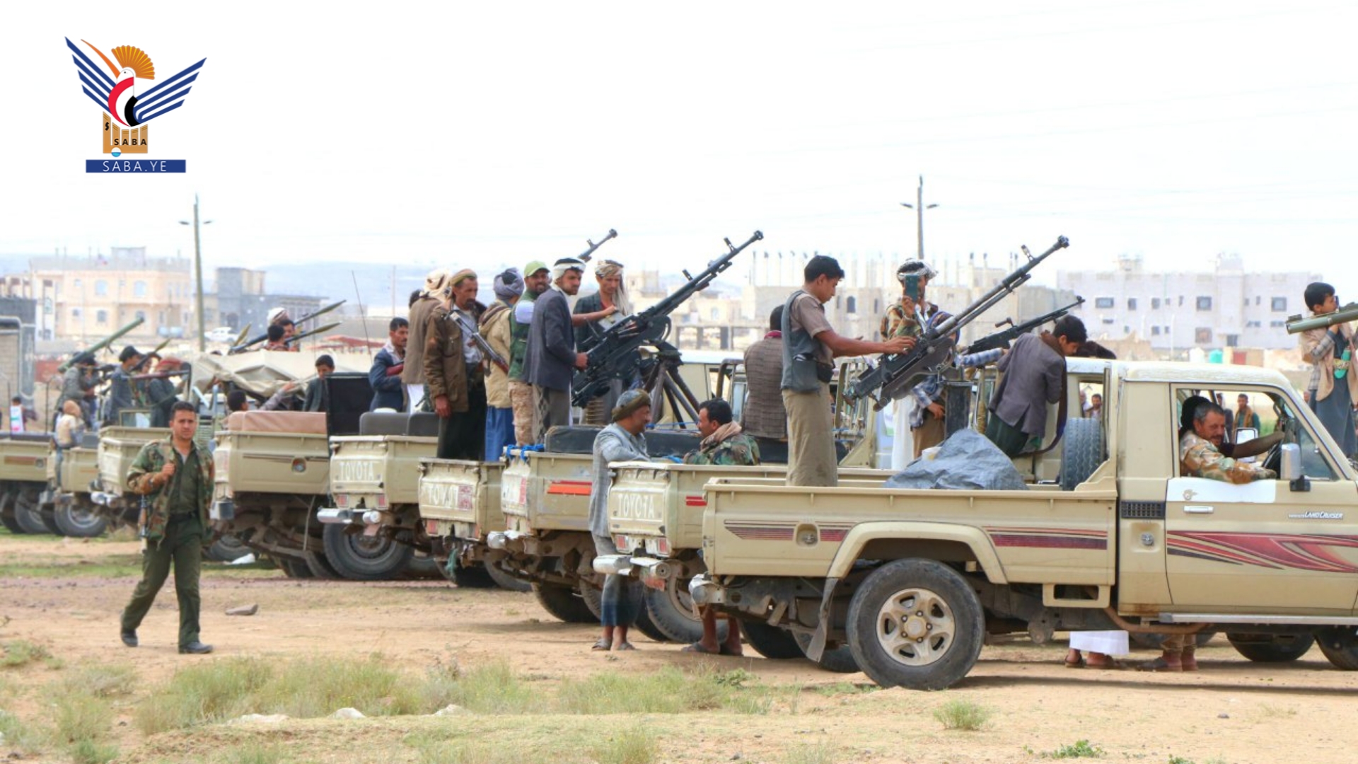 ذمار .. وقفة قبلية مسلحة لقبائل عنس تؤكد الجاهزية لمواجهة العدوان