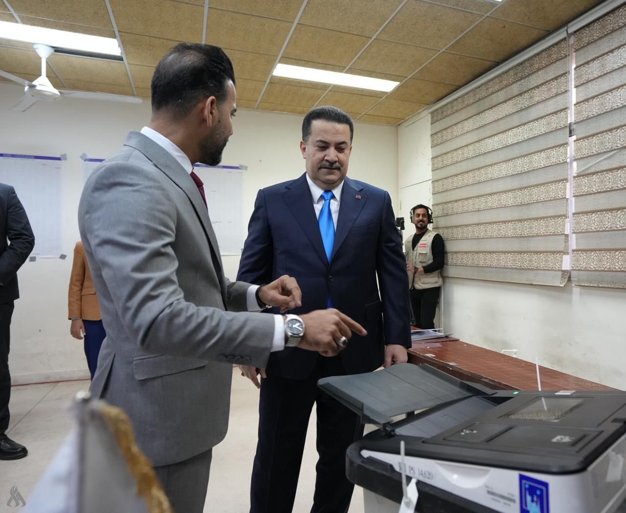 رئيس الوزراء العراقي: الانتخابات النيابية تجرى بأجواء آمنة وفي موعدها الدستوري