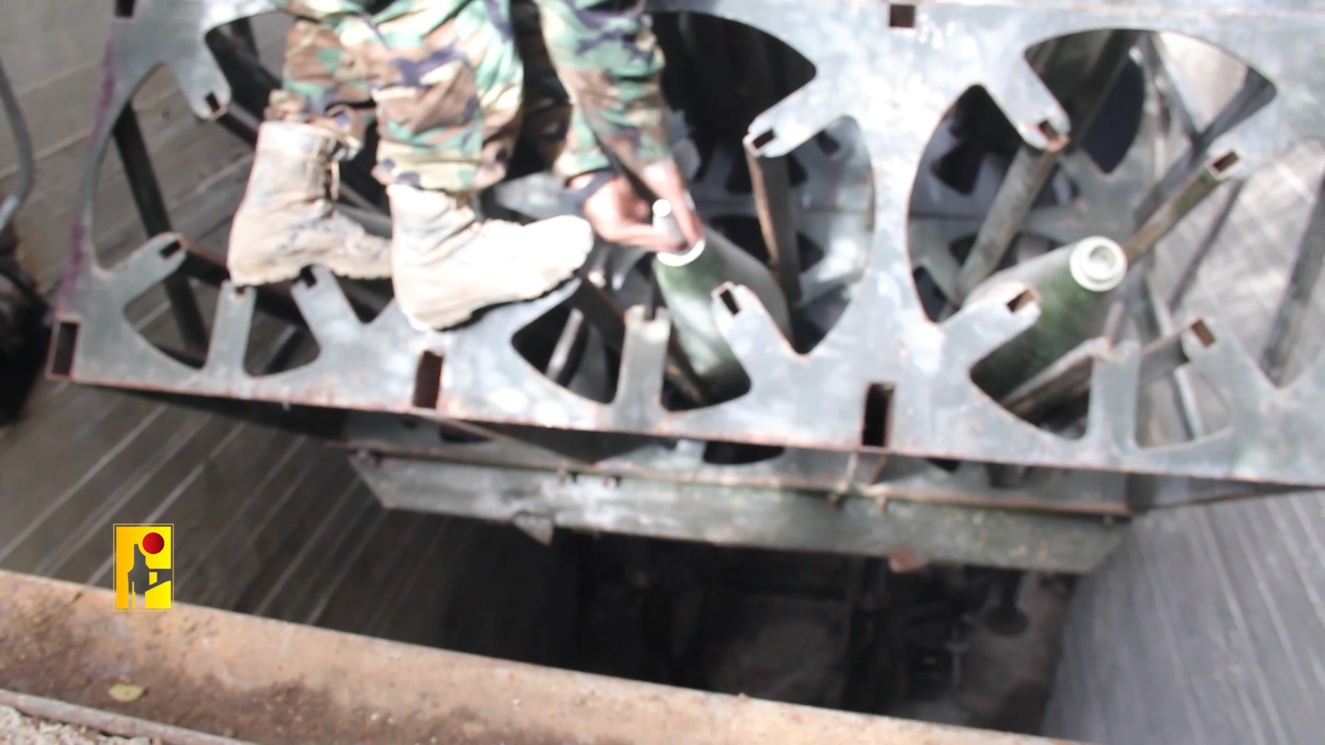 "يديعوت أحرونوت": صواريخ حزب الله ستضعف مطالب "إسرائيل" في المفاوضات "يديعوت أحرونوت": صواريخ حزب الله ستضعف مطالب "إسرائيل" في المفاوضات