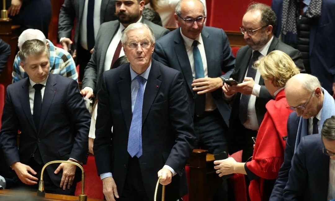 البرلمان الفرنسي يقرر حجب الثقة عن حكومة بارنييه 