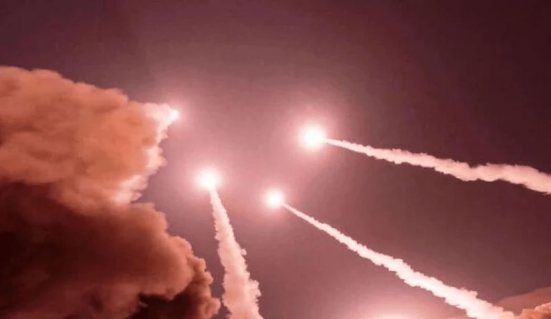 الحرس الثوري الإيراني يطلق الموجة الـ35 من "الوعد الصادق 4"