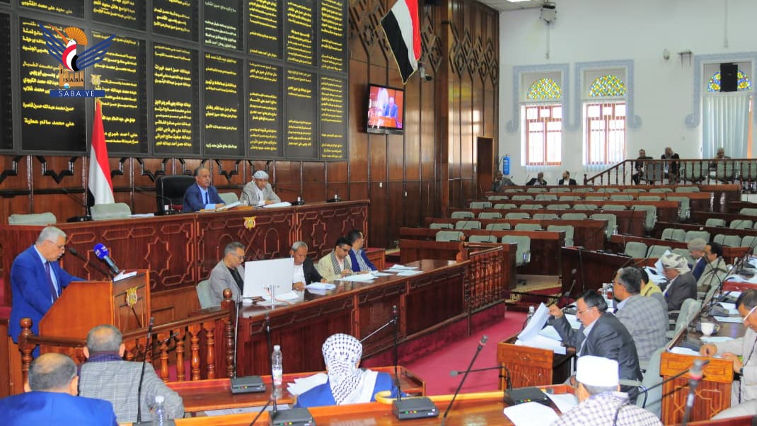 مجلس النواب يصوّت على مشروع قانون بشأن مجلس الوزراء ويهنئ القيادة الثورية والسياسية بشهر رمضان
