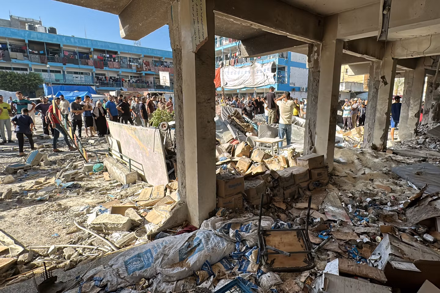 استشهاد سبعة فلسطينيين وإصابة آخرين في غارات للعدو الصهيوني على قطاع غزة