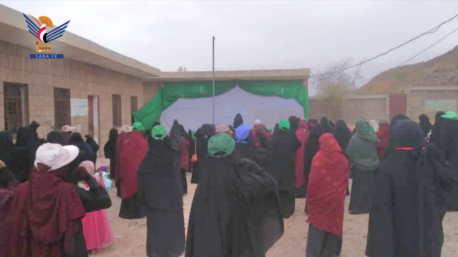 فعالية ووقفة نسائية بمديرية الحصن بذكرى قدوم الإمام الهادي ونصرة فلسطين