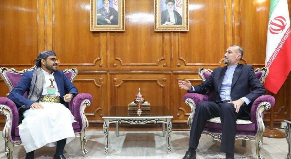 محمد عبدالسلام يبحث مع وزير الخارجية الإيراني آخر المستجدات الإقليمية والدولية