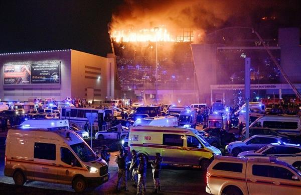 لجنة التحقيق الروسية: ارتفاع عدد قتلى الهجوم الإرهابي لـ93 شخصا