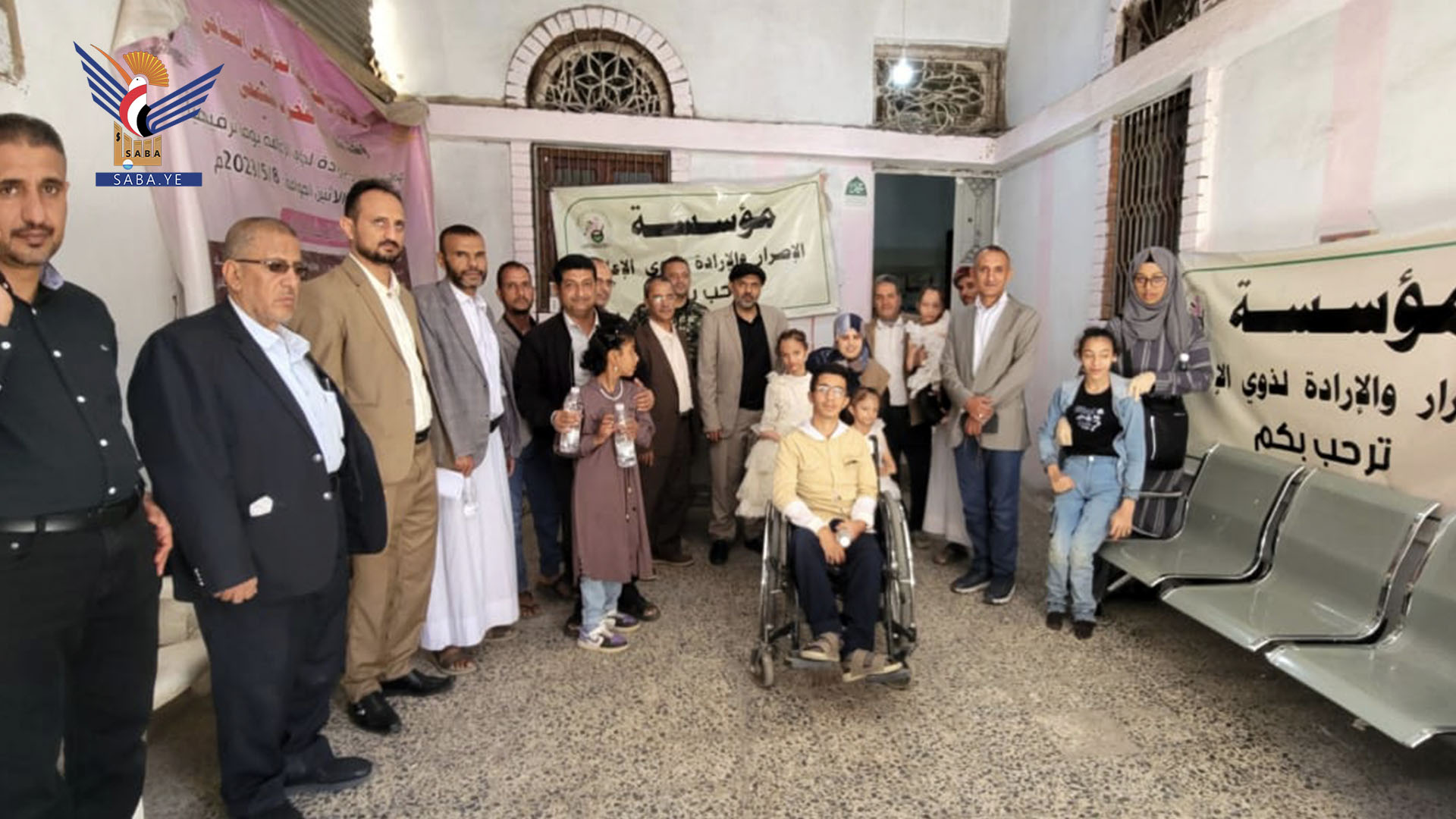 رئيس مؤسسة الطرق يطلع على نشاط مؤسسة الإصرار والإرادة لذوي الإعاقة