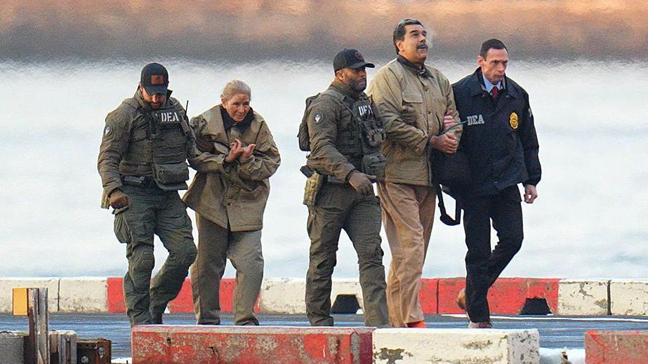 العدوان الأمريكي على فنزويلا .. بين الذرائع المعلنة والأسباب الاستراتيجية الحقيقية