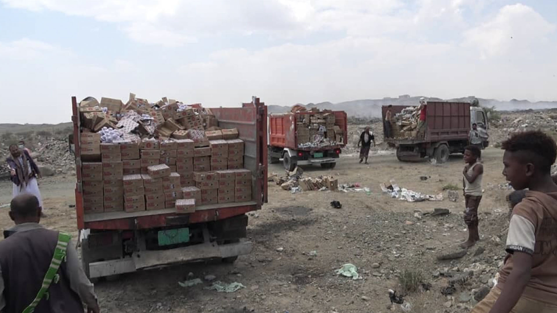 إتلاف خمسة أطنان من المواد الغذائية منتهية الصلاحية في البيضاء