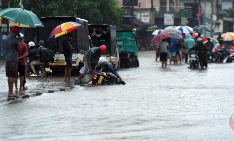 فيضانات وانهيارات طينية تخلف قتلى ومفقودين في سريلانكا