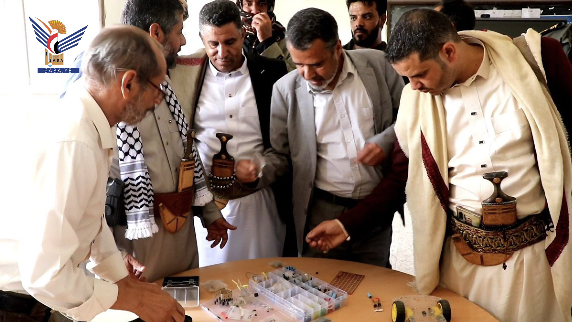 الاطلاع على أنشطة مدرسة الثلايا النموذجية في ذمار